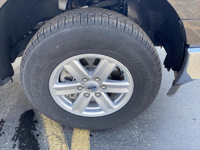 Photo of 2023 Agate Black Metallic Ford F-150