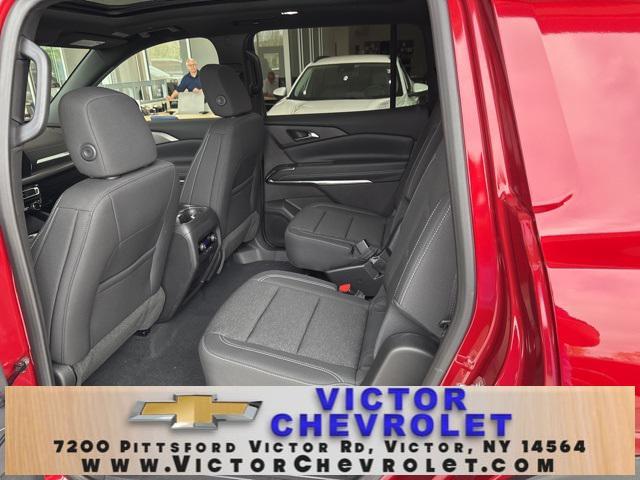Photo of 2025 Radiant Red Tintcoat Chevrolet Traverse