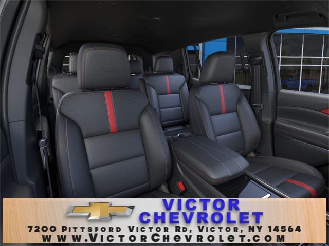 Photo of 2025 Mosaic Black Metallic Chevrolet Traverse