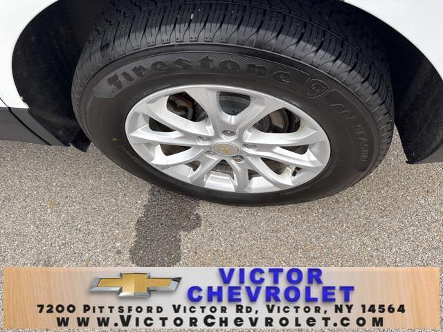 Photo of 2020 Summit White Chevrolet Equinox