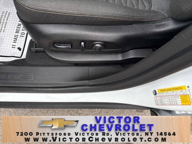Photo of 2020 Summit White Chevrolet Equinox
