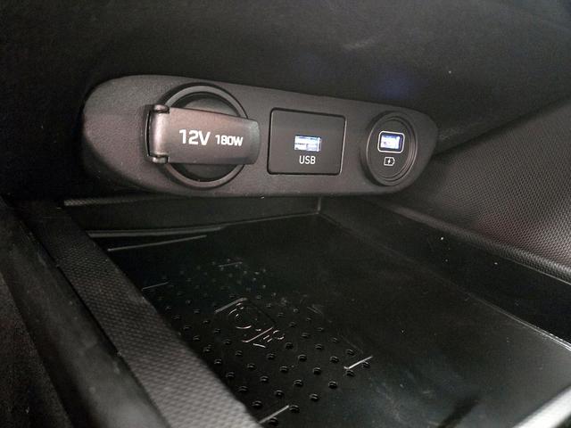 Photo of 2021 Blue Hyundai ELANTRA