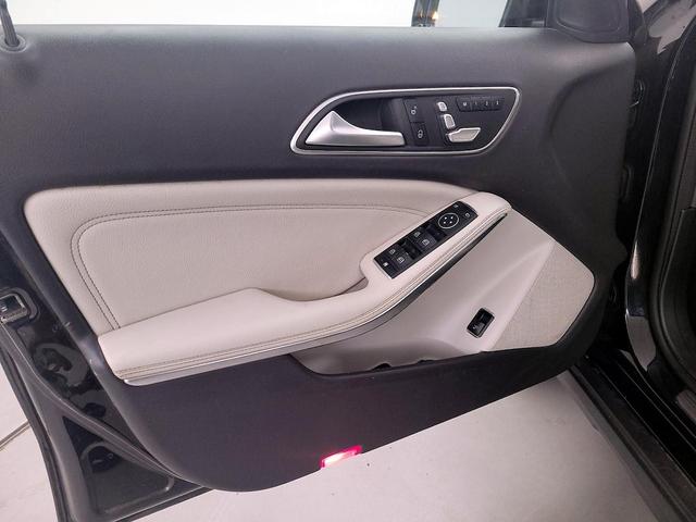 Photo of 2019 Black Mercedes-Benz GLA 250