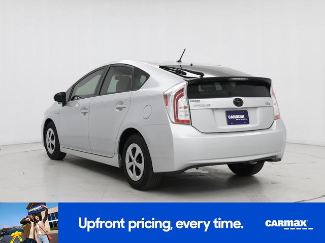 Photo of 2014 Silver Toyota Prius