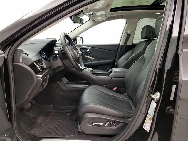 Photo of 2021 Black Acura RDX