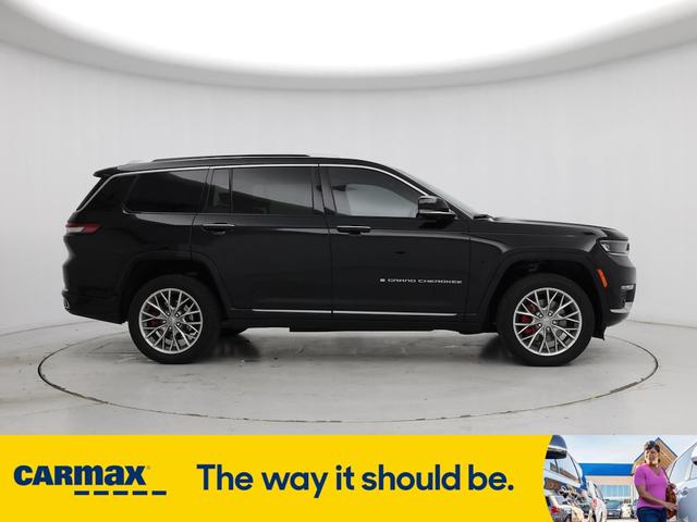 Photo of 2022 Black Jeep Grand Cherokee L