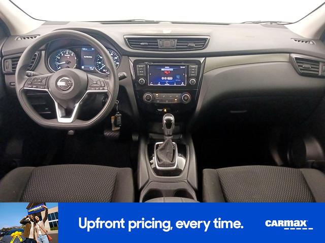 Photo of 2019 Black Nissan Rogue Sport
