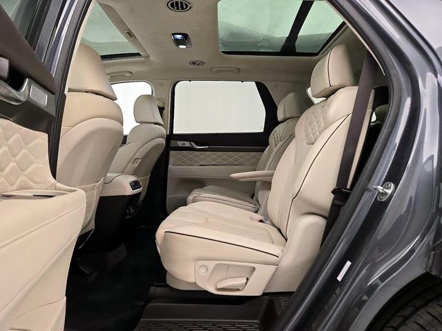 Photo of 2020 Gray Hyundai PALISADE