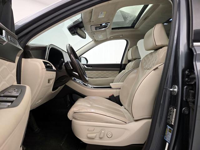 Photo of 2020 Gray Hyundai PALISADE