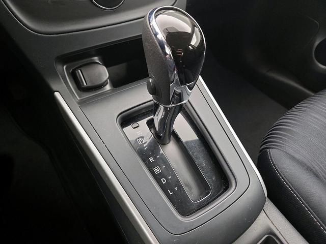 Photo of 2019 Blue Nissan Sentra