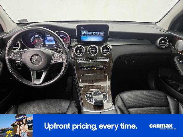 Photo of 2017 Black Mercedes-Benz GLC 300