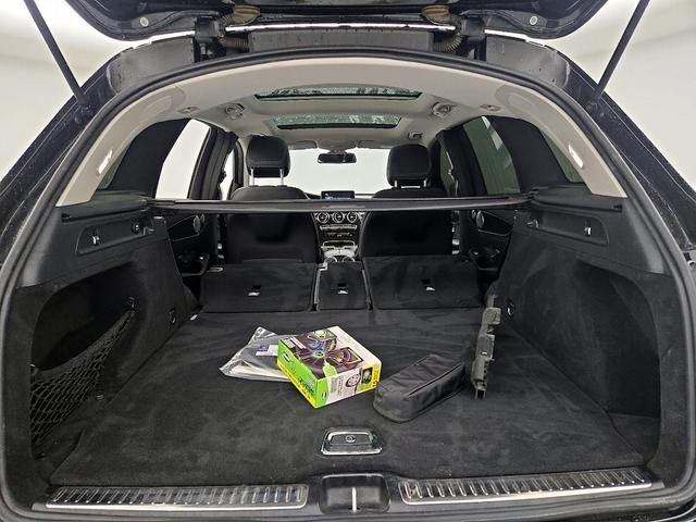 Photo of 2017 Black Mercedes-Benz GLC 300