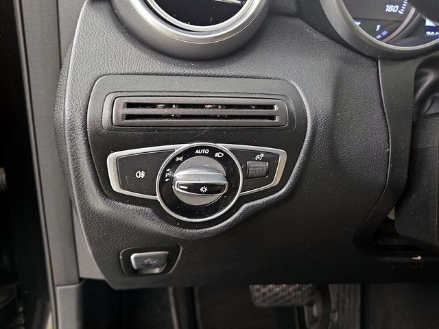 Photo of 2017 Black Mercedes-Benz GLC 300