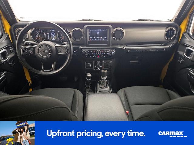 Photo of 2020 Yellow Jeep Wrangler