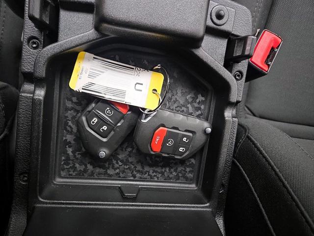 Photo of 2020 Yellow Jeep Wrangler