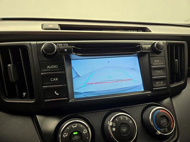 Photo of 2017 Silver Toyota RAV4