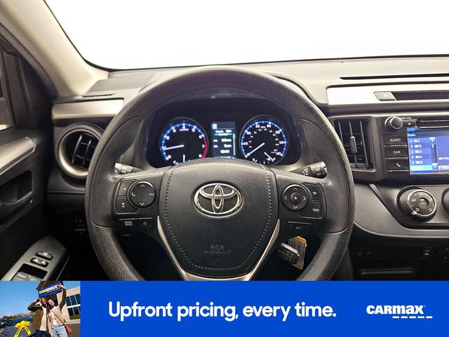Photo of 2017 Silver Toyota RAV4