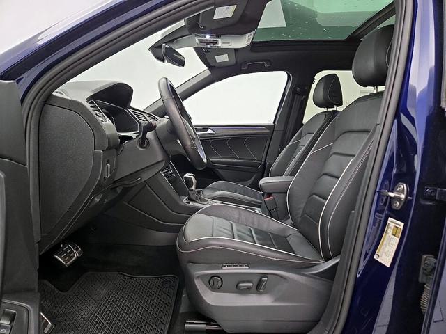 Photo of 2023 Blue Volkswagen Tiguan