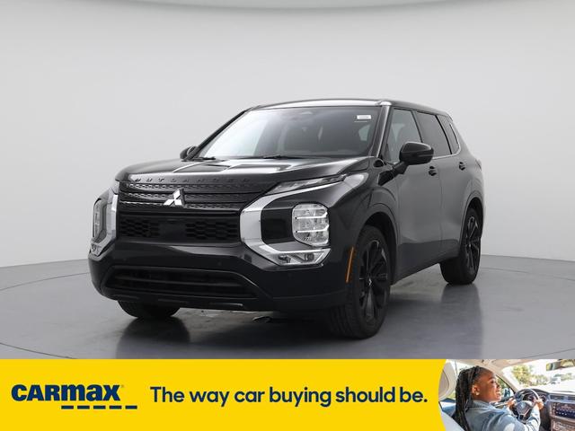 Photo of 2024 Black Mitsubishi Outlander