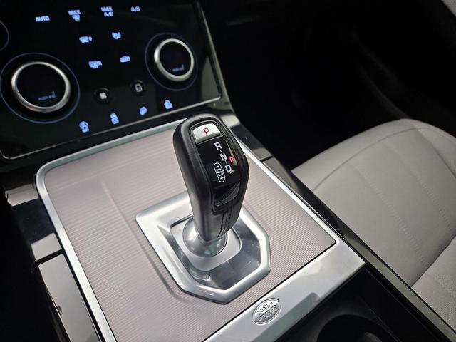 Photo of 2020 Black Land Rover Range Rover Evoque