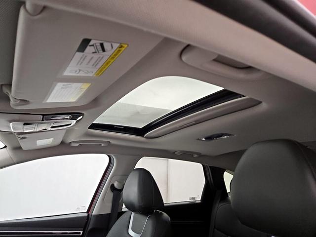 Photo of 2022 Red Hyundai TUCSON