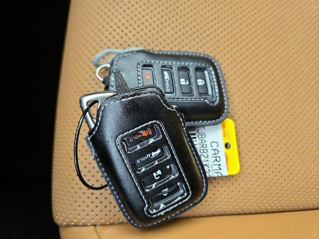 Photo of 2019 Black Lexus NX 300