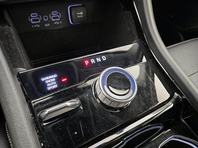 Photo of 2021 Silver Jeep Grand Cherokee L