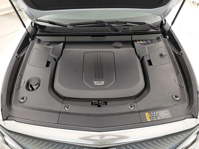 Photo of 2024 White Cadillac LYRIQ