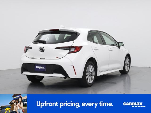 Photo of 2023 White Toyota Corolla Hatchback