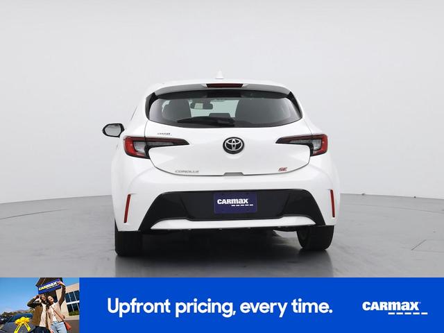 Photo of 2023 White Toyota Corolla Hatchback