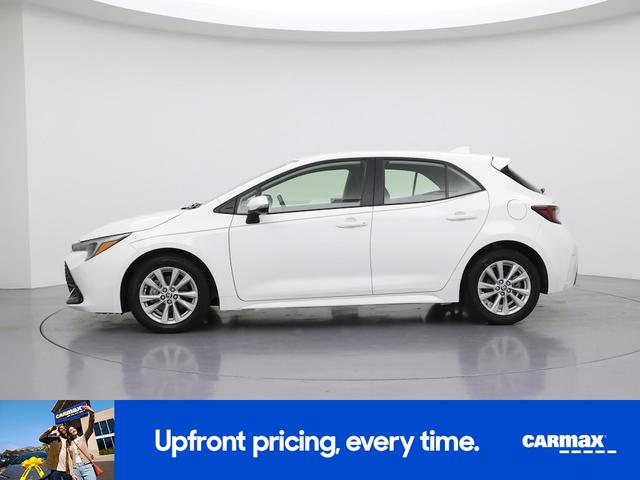 Photo of 2023 White Toyota Corolla Hatchback