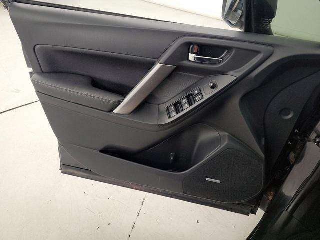 Photo of 2015 Black Subaru Forester