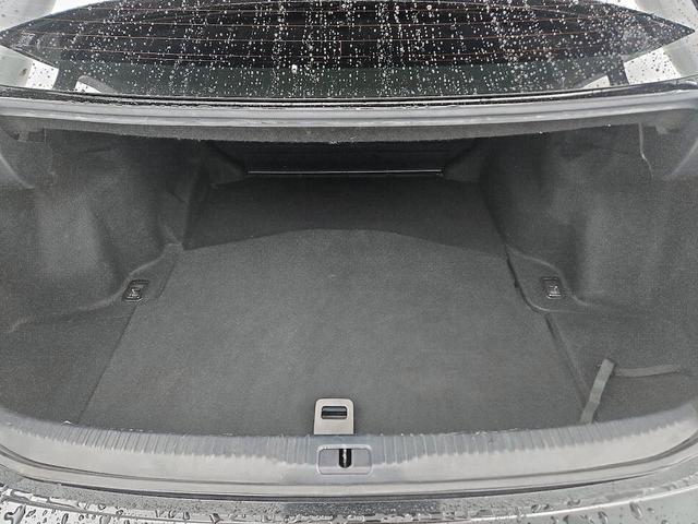 Photo of 2017 Black Lexus IS 350