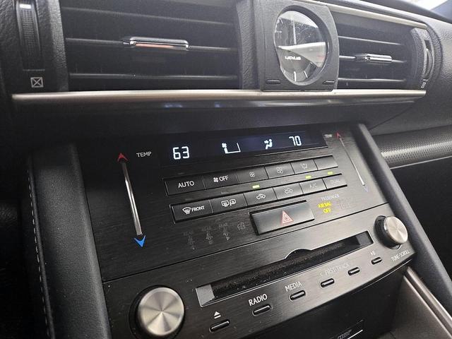 Photo of 2017 Black Lexus IS 350