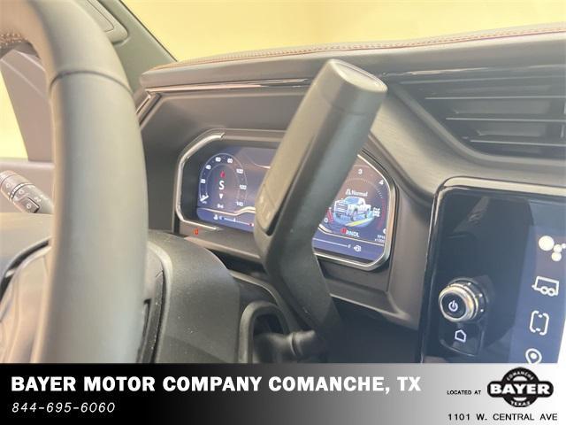 Photo of 2025 Summit White GMC Sierra 3500