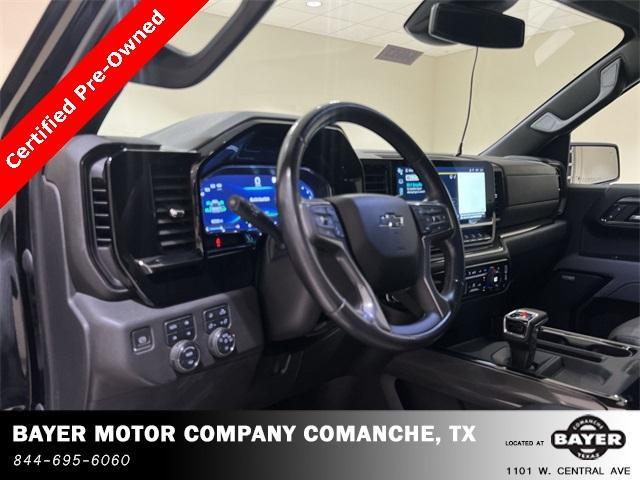Photo of 2022 Black Chevrolet Silverado 1500