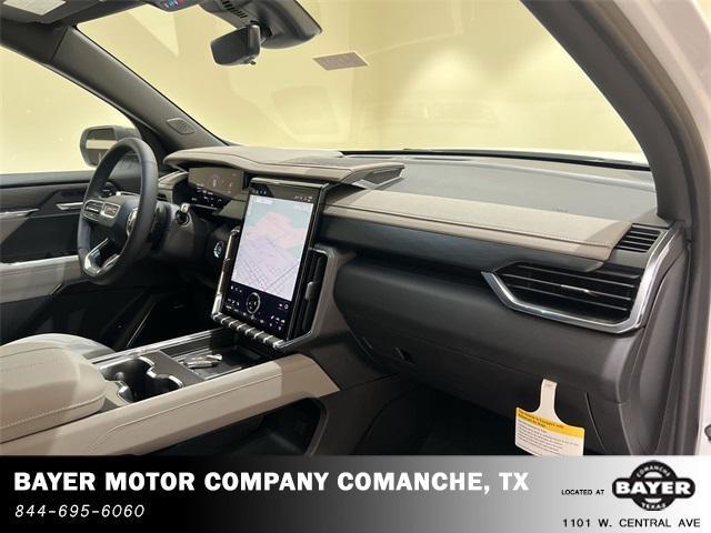 Photo of 2026 Summit White GMC Acadia