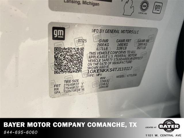 Photo of 2026 Summit White GMC Acadia