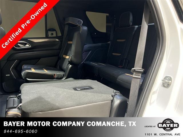 Photo of 2023 Summit White GMC Yukon