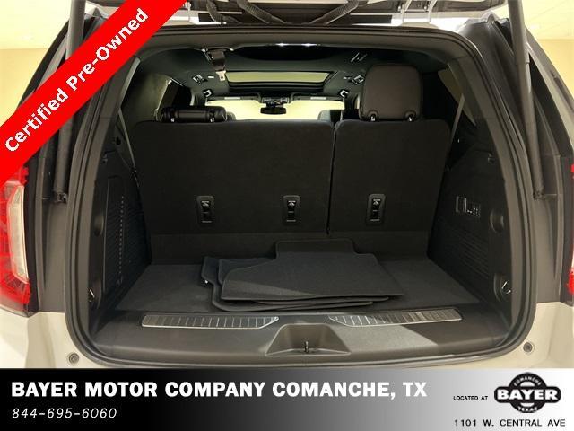 Photo of 2023 Summit White GMC Yukon