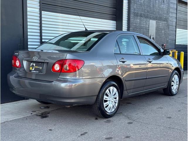Photo of 2005 Phantom Gray Pearl Toyota Corolla