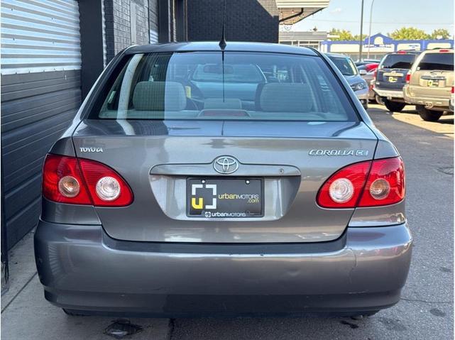Photo of 2005 Phantom Gray Pearl Toyota Corolla