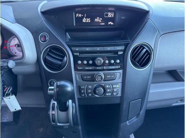 Photo of 2012 Bali Blue Pearl Honda Pilot