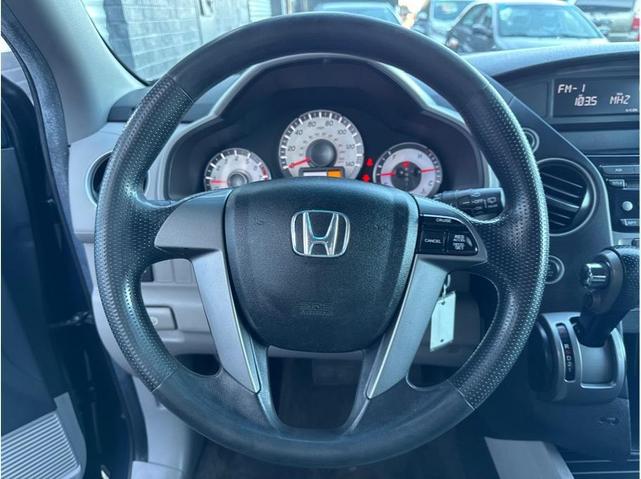 Photo of 2012 Bali Blue Pearl Honda Pilot
