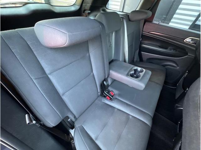 Photo of 2016 Maximum Steel Metallic Clearcoat Jeep Grand Cherokee