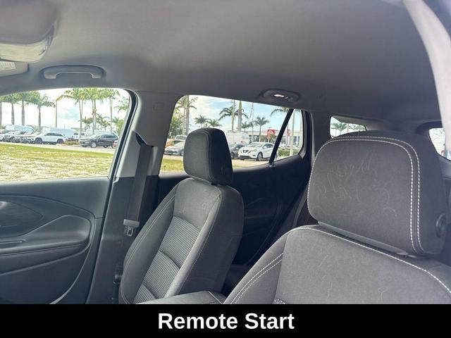 Photo of 2022 Quicksilver Metallic GMC Terrain