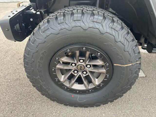 Photo of 2025 Black Clearcoat Jeep Wrangler