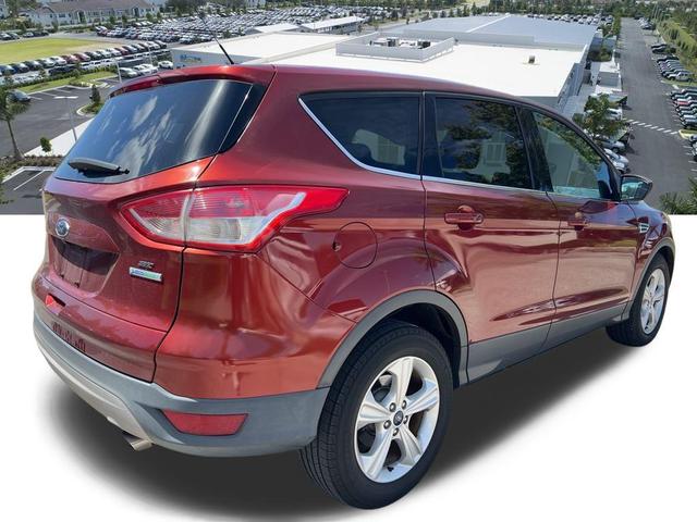 Photo of 2015 Sunset Ford Escape