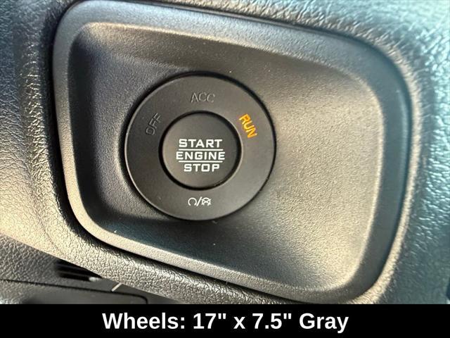 Photo of 2025 Black Clearcoat Jeep Wrangler