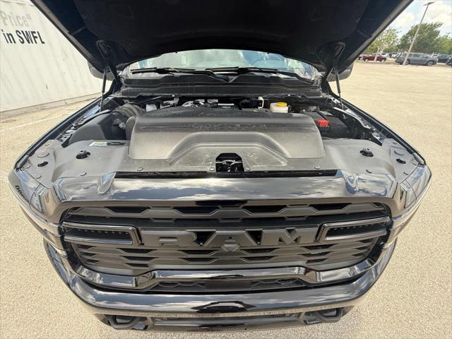 Photo of 2025 Diamond Black Crystal Pearlcoat RAM 2500